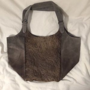 Beautiful genuine leather taupe shoulder bag.